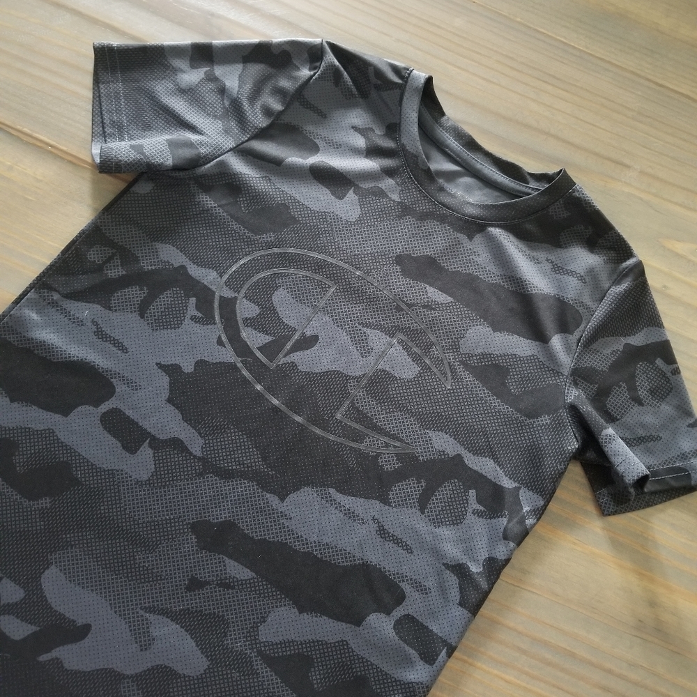 Champion Camo Athletic Tshirt Youth Size 8/10